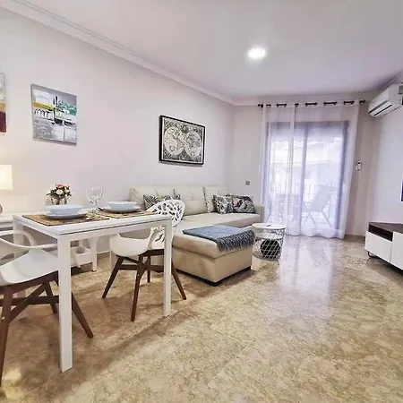 Centro Playa By Houselogy * Marbella