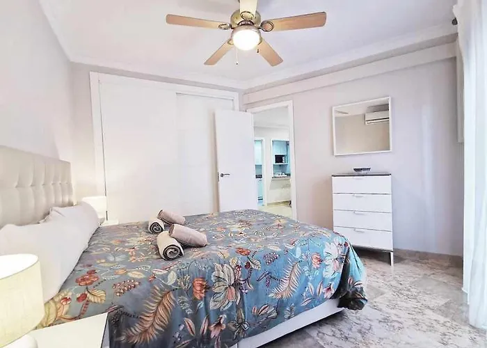 Centro Playa By Houselogy * Marbella