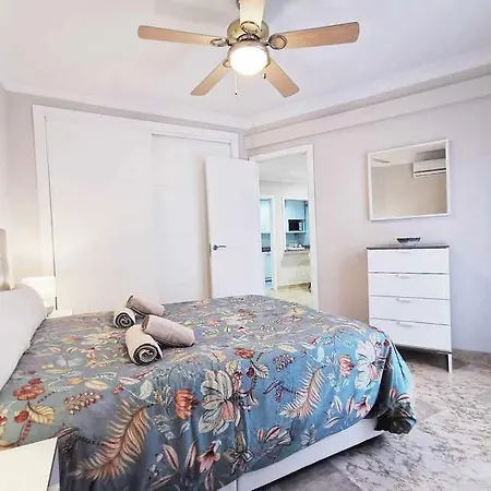 Centro Playa By Houselogy * מארבלה